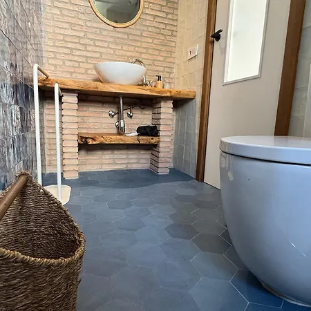 Apartament La Casa De La Escalera 4