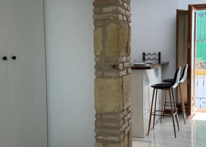 La Casa De La Escalera 4 קורדובה