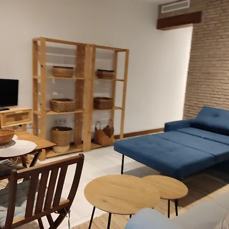 شقة La Casa De La Escalera 4 *